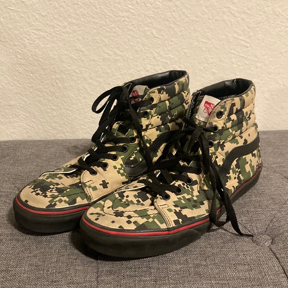 Vans High-Top Sneakers in Green Camo with Black Stripe